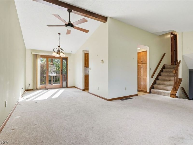 5489 Young Road, Stow, OH 44224 Photo 11