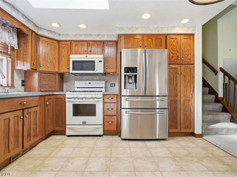5489 Young Road, Stow, OH 44224 Photo 16