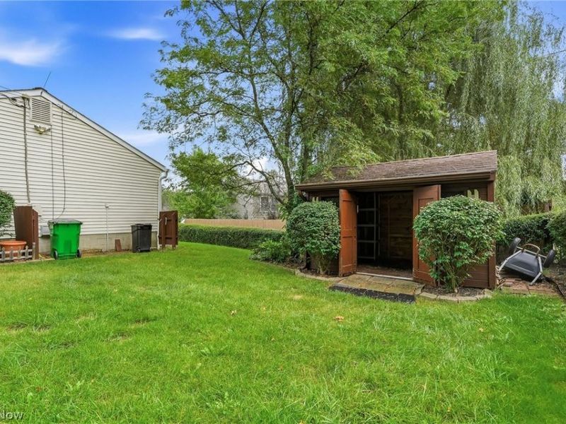 5489 Young Road, Stow, OH 44224 Photo 42