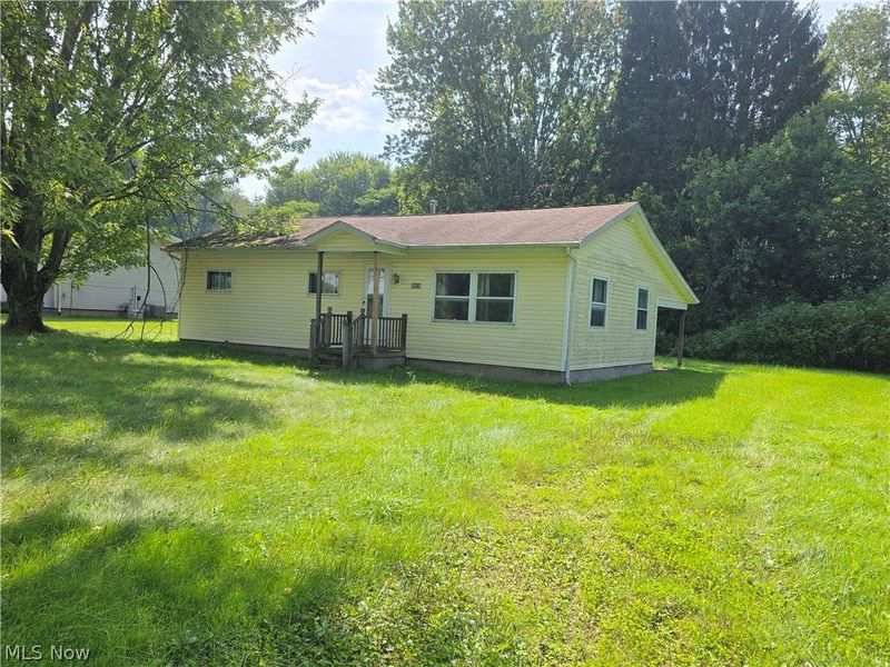 6926 Reed Road, Conneaut, OH 44030 Photo 2