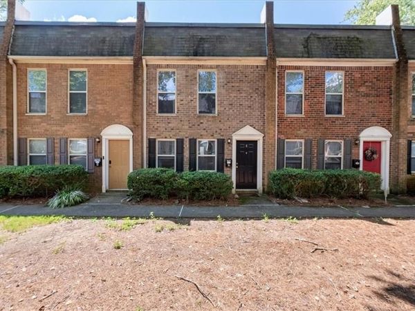 155 N River Drive , Unit E, Sandy Springs, GA 30350