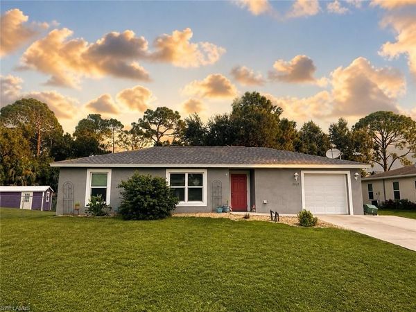 5013 SE Tradewinds CIR , LABELLE, FL 33935
