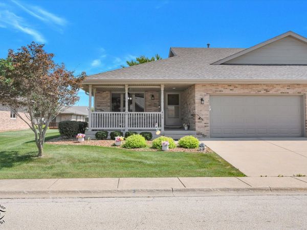 826 Deerpath Lane , Elwood, IL 60421