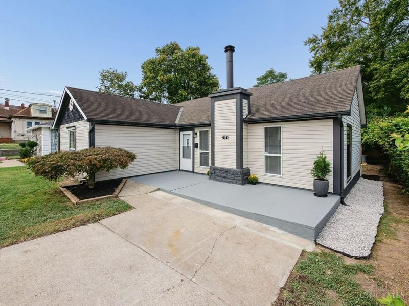 2171 University Boulevard, Hamilton, OH 45015 Photo 1
