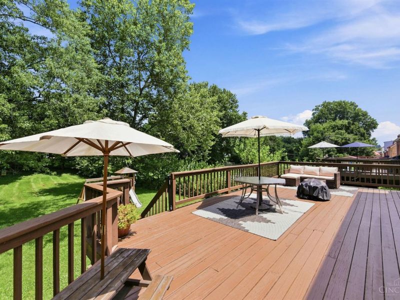 5592 North Glen Road, Green Township, OH 45248 Photo 26
