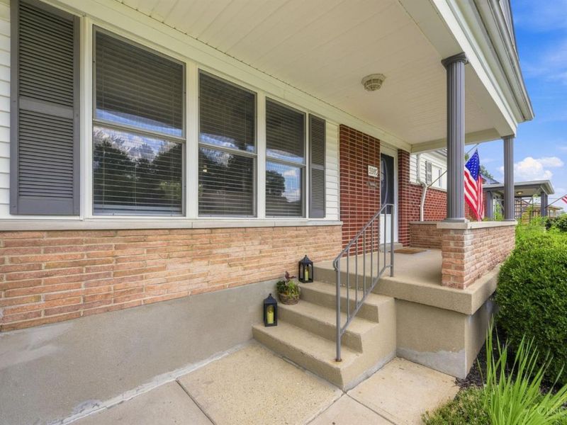 5592 North Glen Road, Green Township, OH 45248 Photo 4