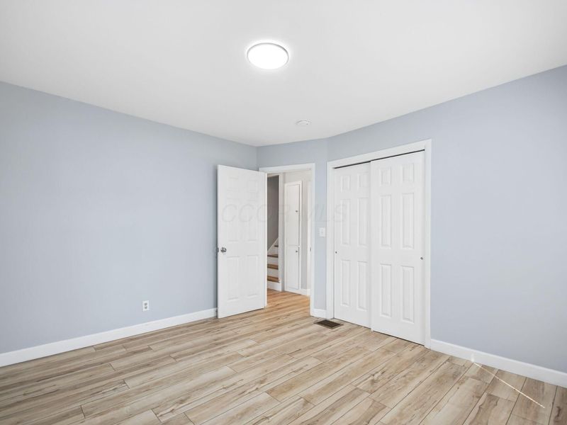 2292 Swansea Road, Columbus, OH 43221 Photo 12