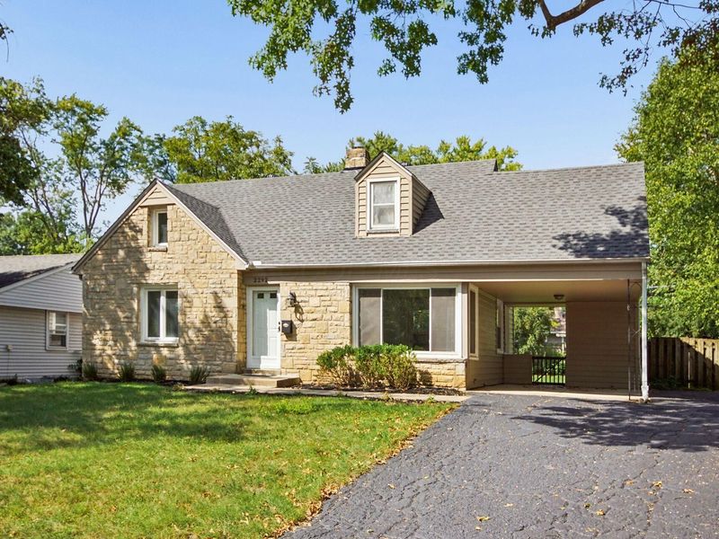 2292 Swansea Road, Columbus, OH 43221 Photo 2