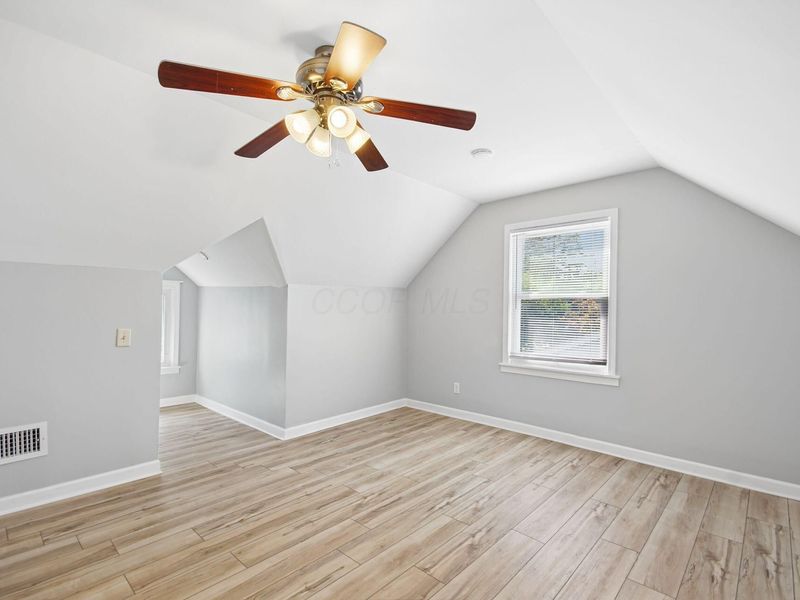 2292 Swansea Road, Columbus, OH 43221 Photo 22