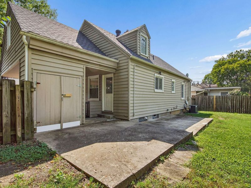 2292 Swansea Road, Columbus, OH 43221 Photo 27