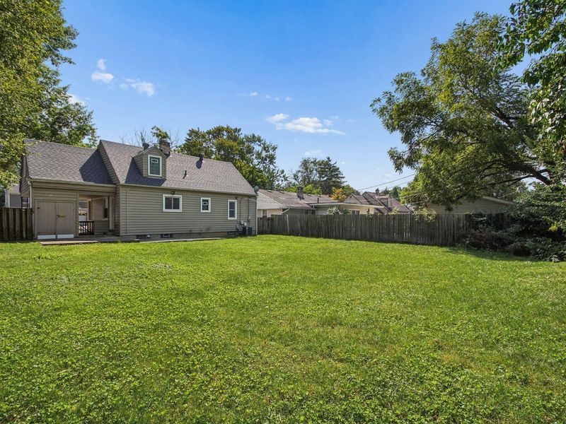 2292 Swansea Road, Columbus, OH 43221 Photo 29