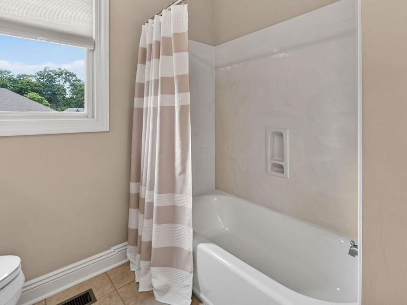 7700 Mikayla Drive, Westerville, OH 43082 Photo 16