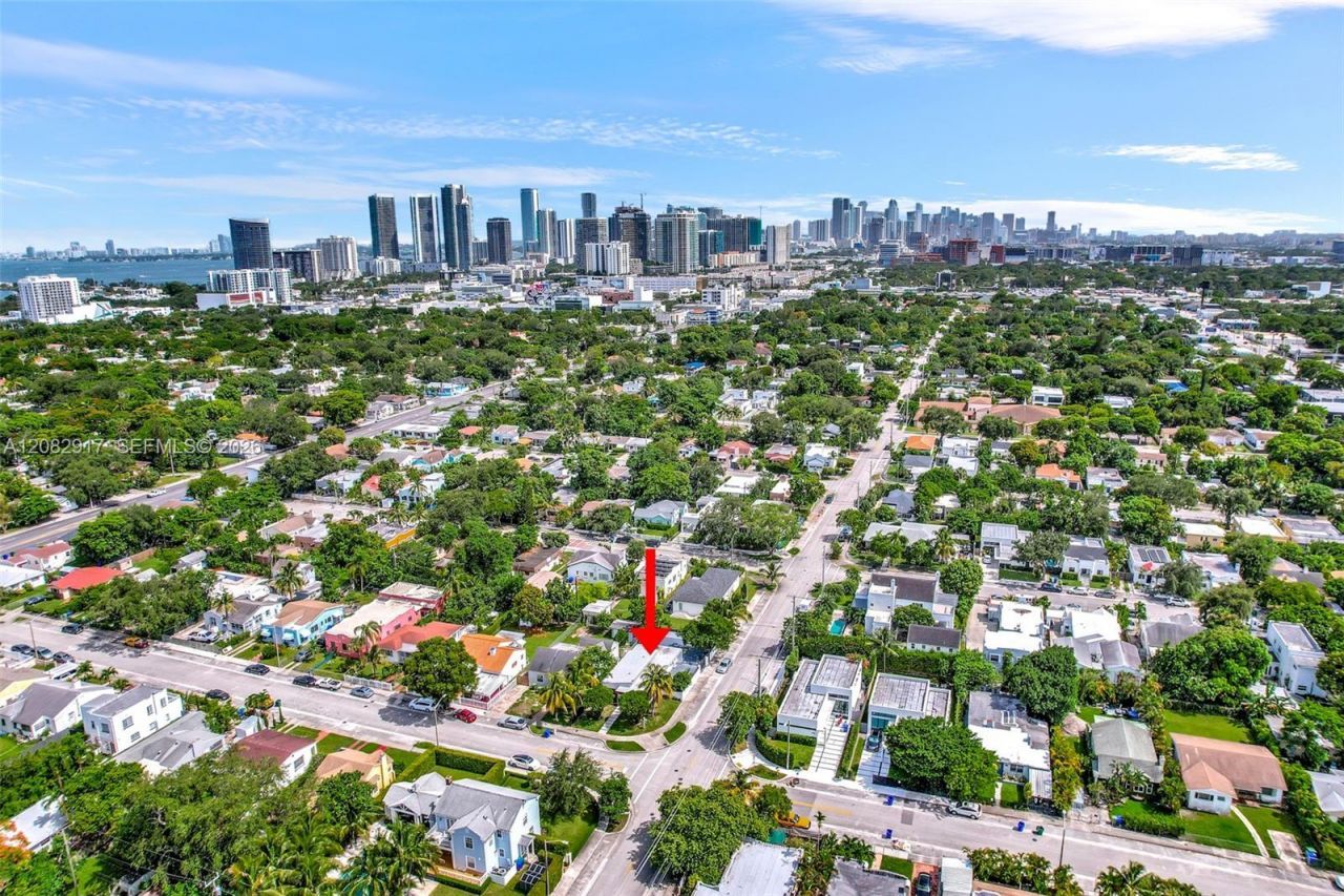 94 NW 48th St, Miami, FL 33127 Photo