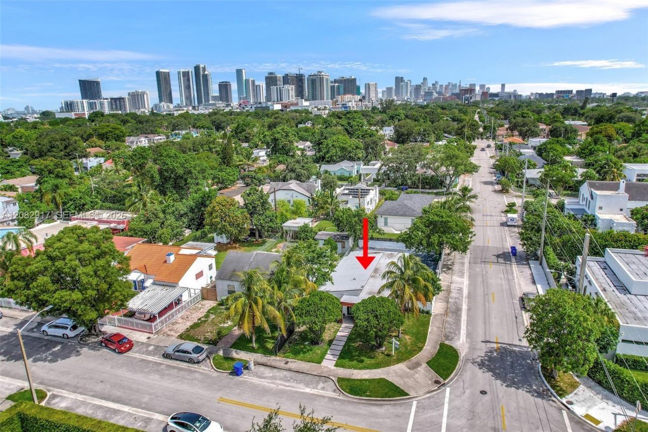 94 NW 48th St, Miami, FL 33127 Photo