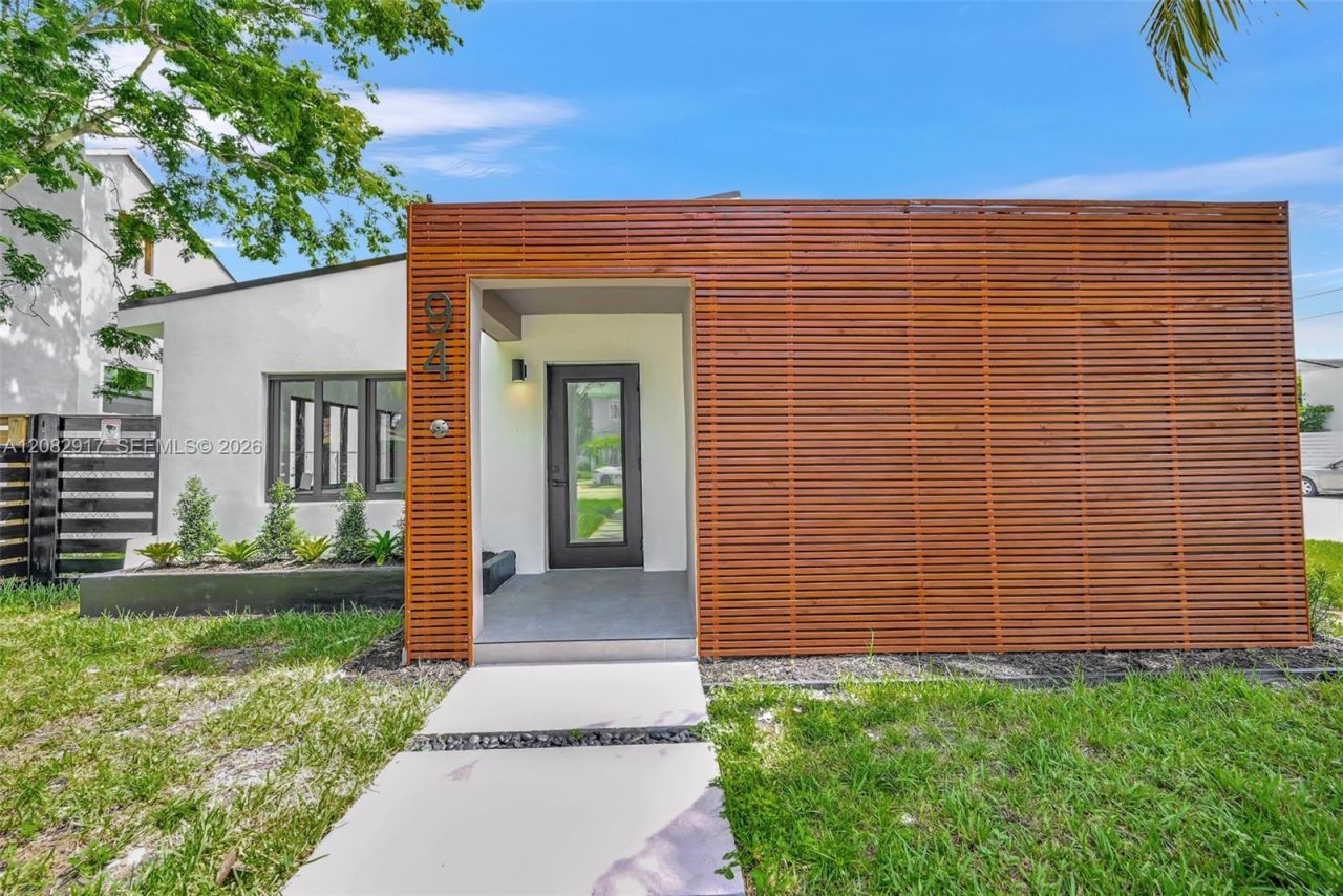 94 NW 48th St, Miami, FL 33127 Photo