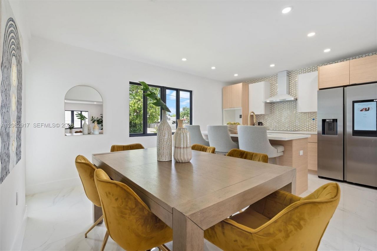 94 NW 48th St, Miami, FL 33127 Photo