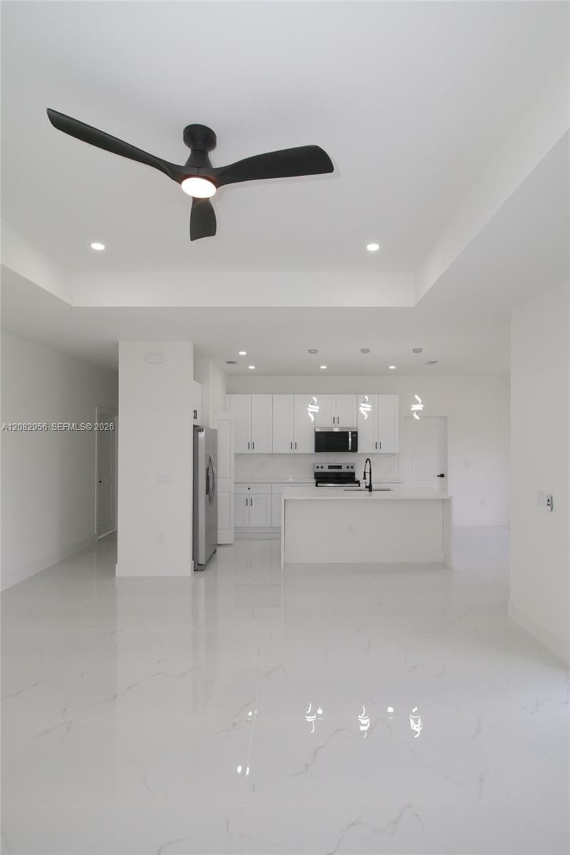 943 Commodore St, Lehigh Acres, FL 33974 Photo