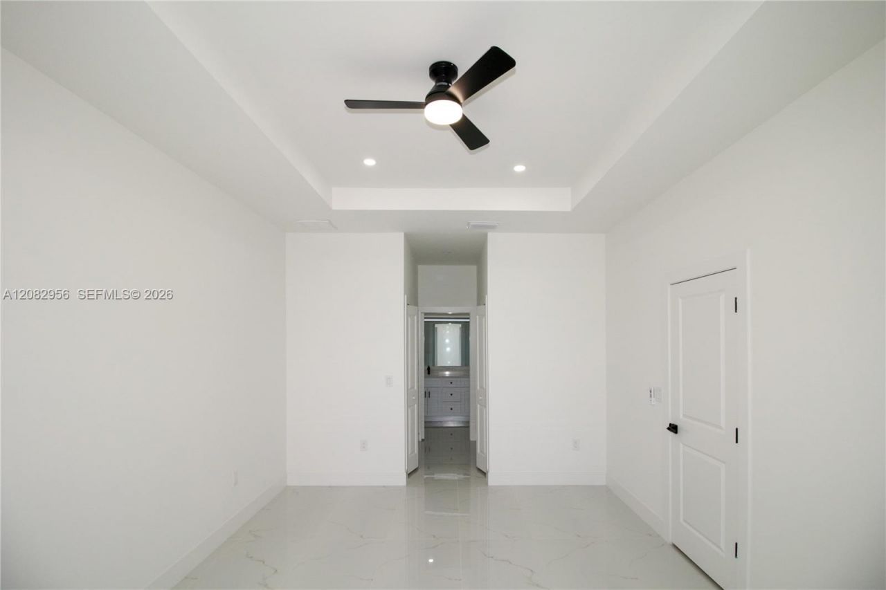 943 Commodore St, Lehigh Acres, FL 33974 Photo