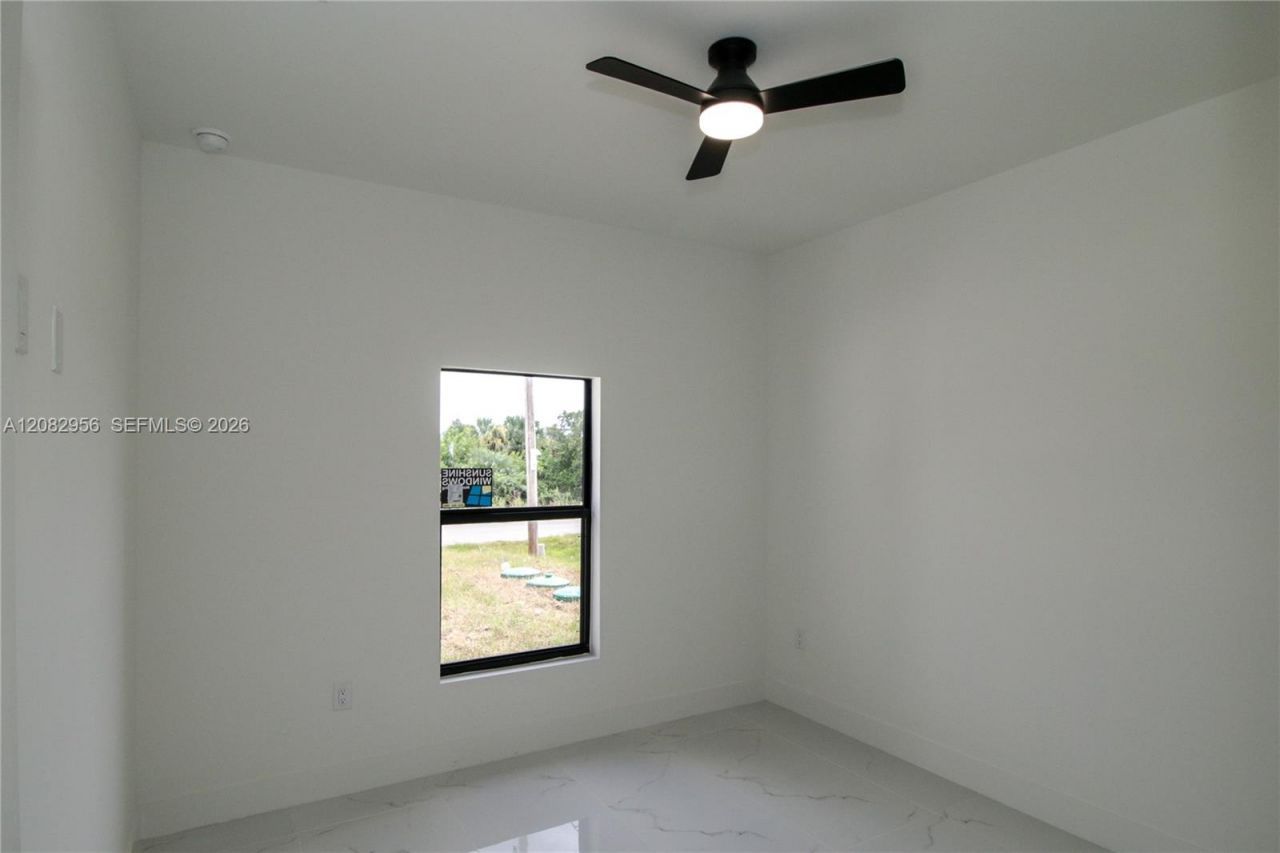 943 Commodore St, Lehigh Acres, FL 33974 Photo