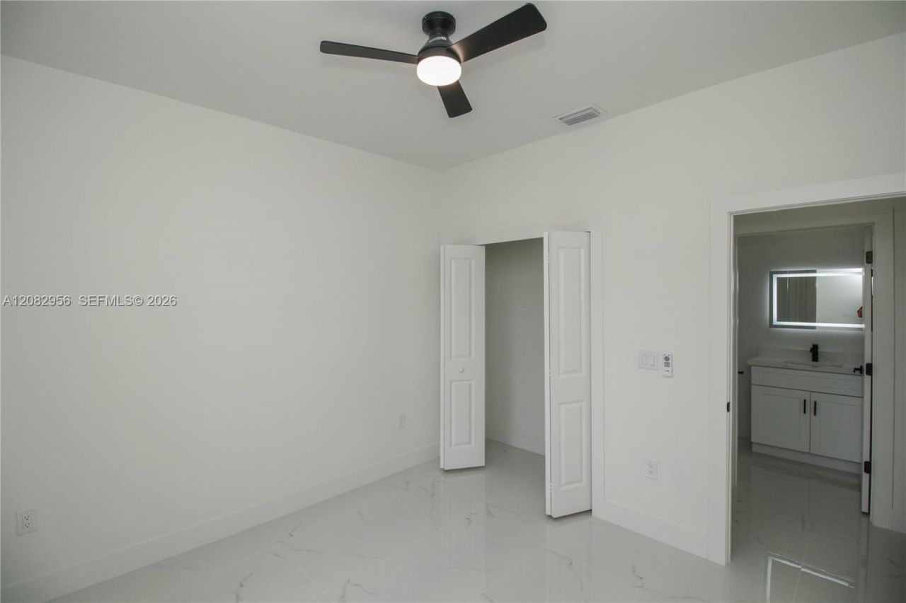 943 Commodore St, Lehigh Acres, FL 33974 Photo