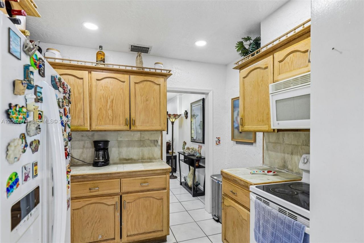 6531 SW 20th St , West Miami, FL 33155 Photo
