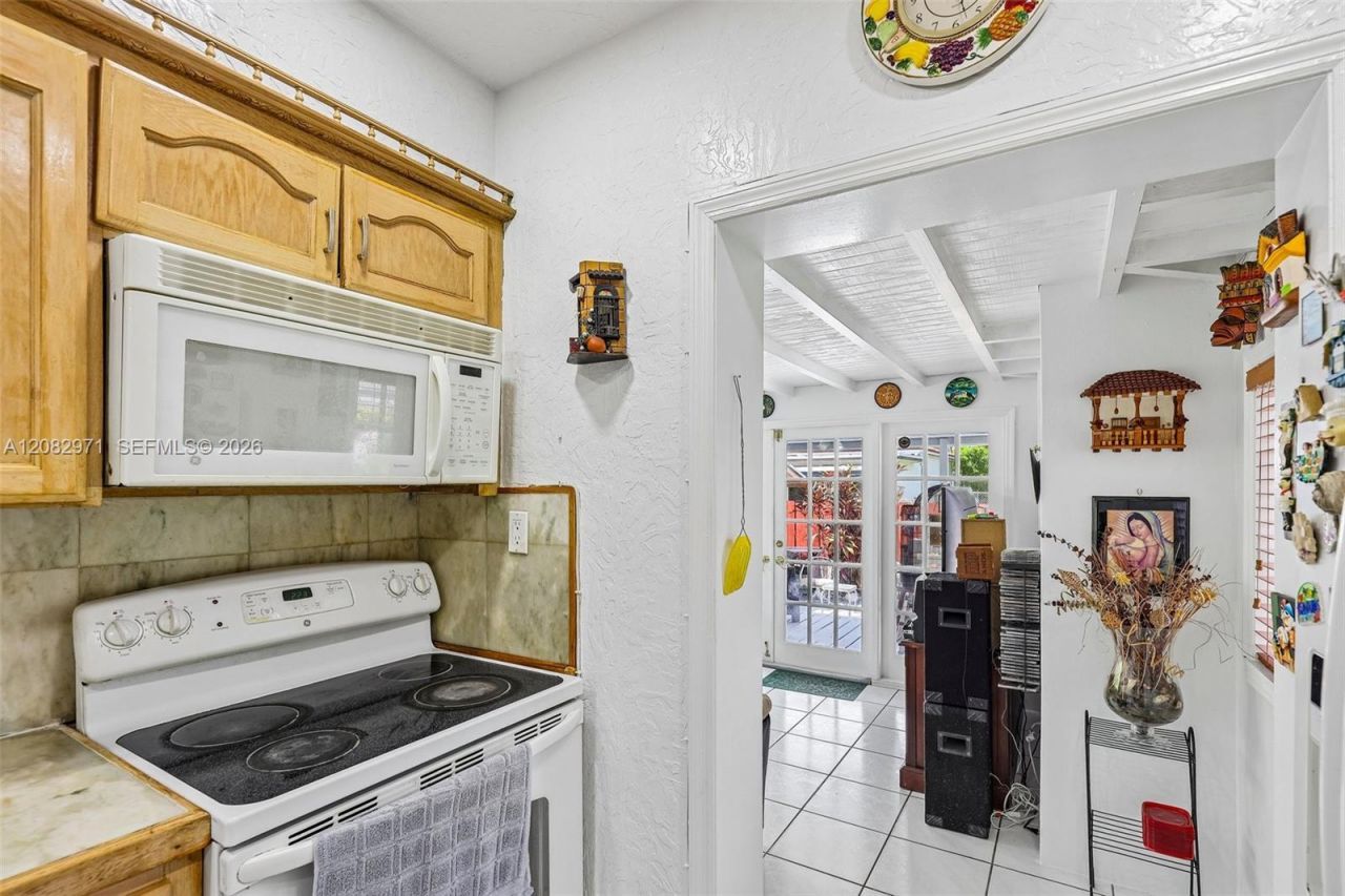 6531 SW 20th St , West Miami, FL 33155 Photo