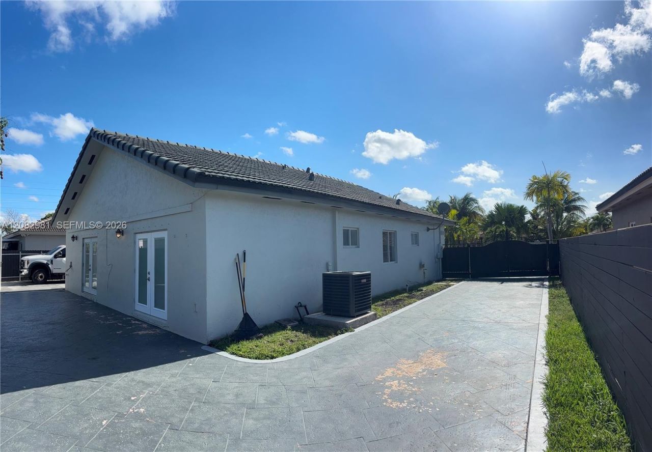 709 SE 13th Ter , Unit 709, Homestead, FL 33033 Photo
