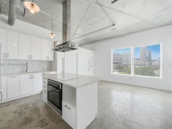10 SW South River Dr , Unit 804, Miami, FL 33130