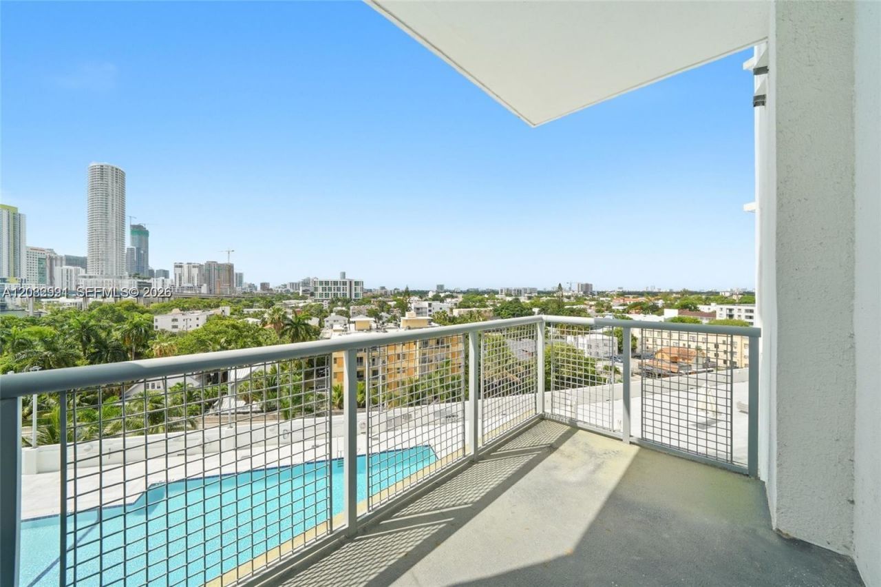 10 SW South River Dr , Unit 804, Miami, FL 33130 Photo