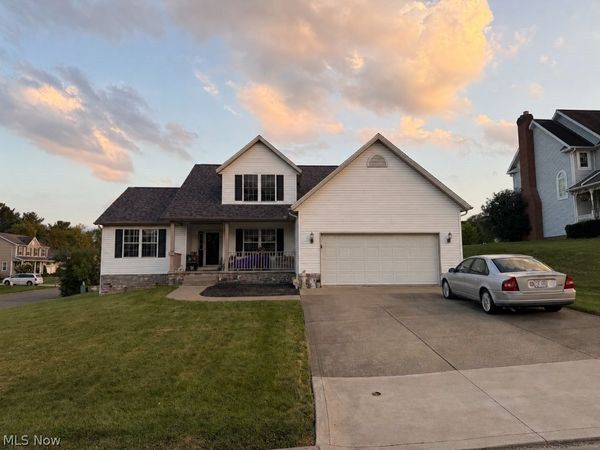 3109 Castle West Circle NW, Massillon, OH 44647