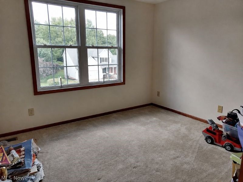 3109 Castle West Circle NW, Massillon, OH 44647 Photo 19