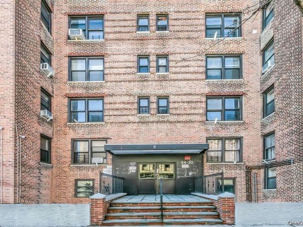 88-30 182 Street, Unit 4D, Hollis, NY 11423