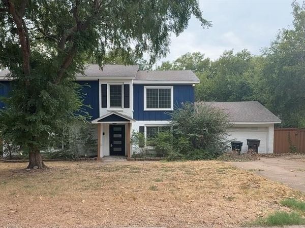 4104 Middlebrook Road , Fort Worth, TX 76116