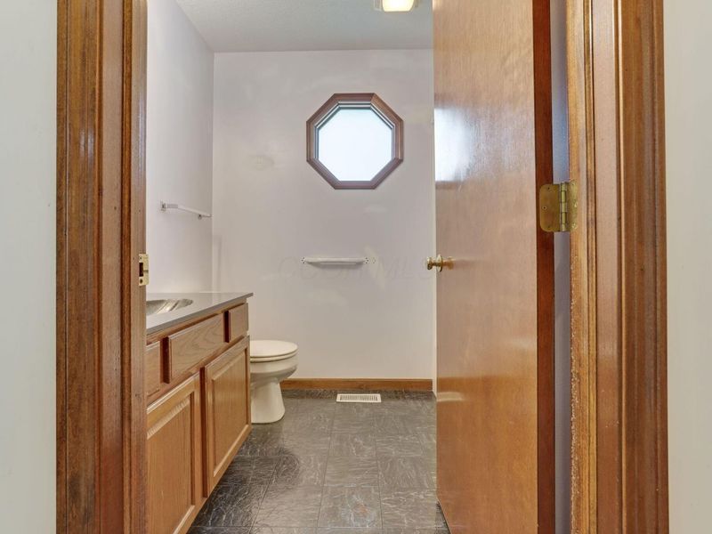 11736 Broad Street, Millersport, OH 43046 Photo 19