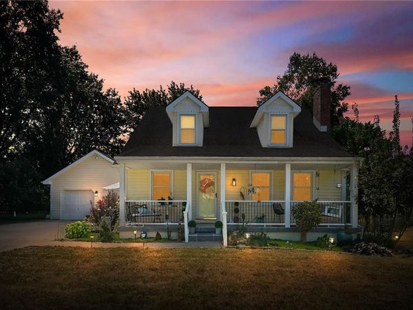 704 Raven Street, Raymore, MO 64083