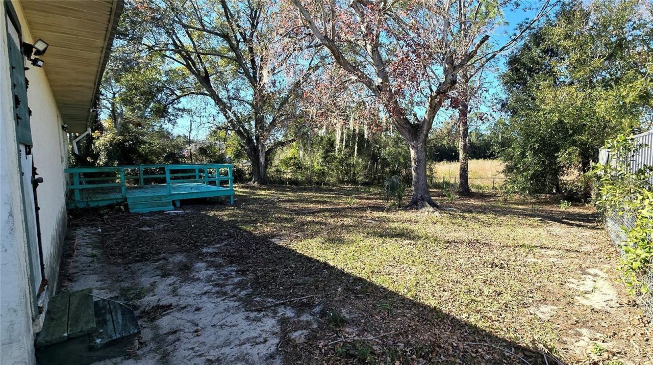 11346 Circle Way , Leesburg, FL 34788 Photo