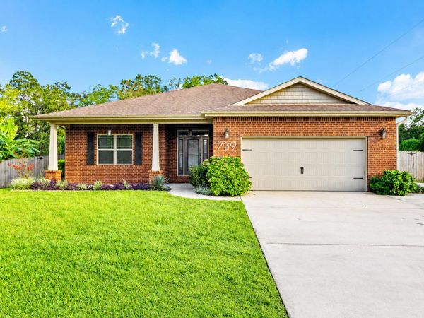 739 Overbrook Drive, Fort Walton Beach, FL 32547