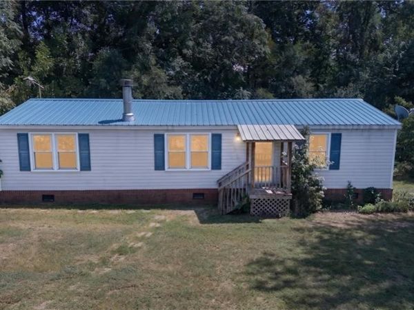 4002 US HIGHWAY 29 N, Greensboro, NC 27405
