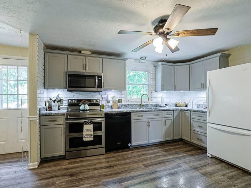 6032 Spicewood Avenue, Florence, KY 41042 Photo 12