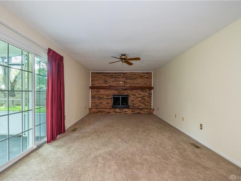 4012 Quail Bush Drive, Dayton, OH 45424 Photo 8
