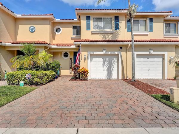 3008 N Evergreen Circle, Boynton Beach, FL 33426