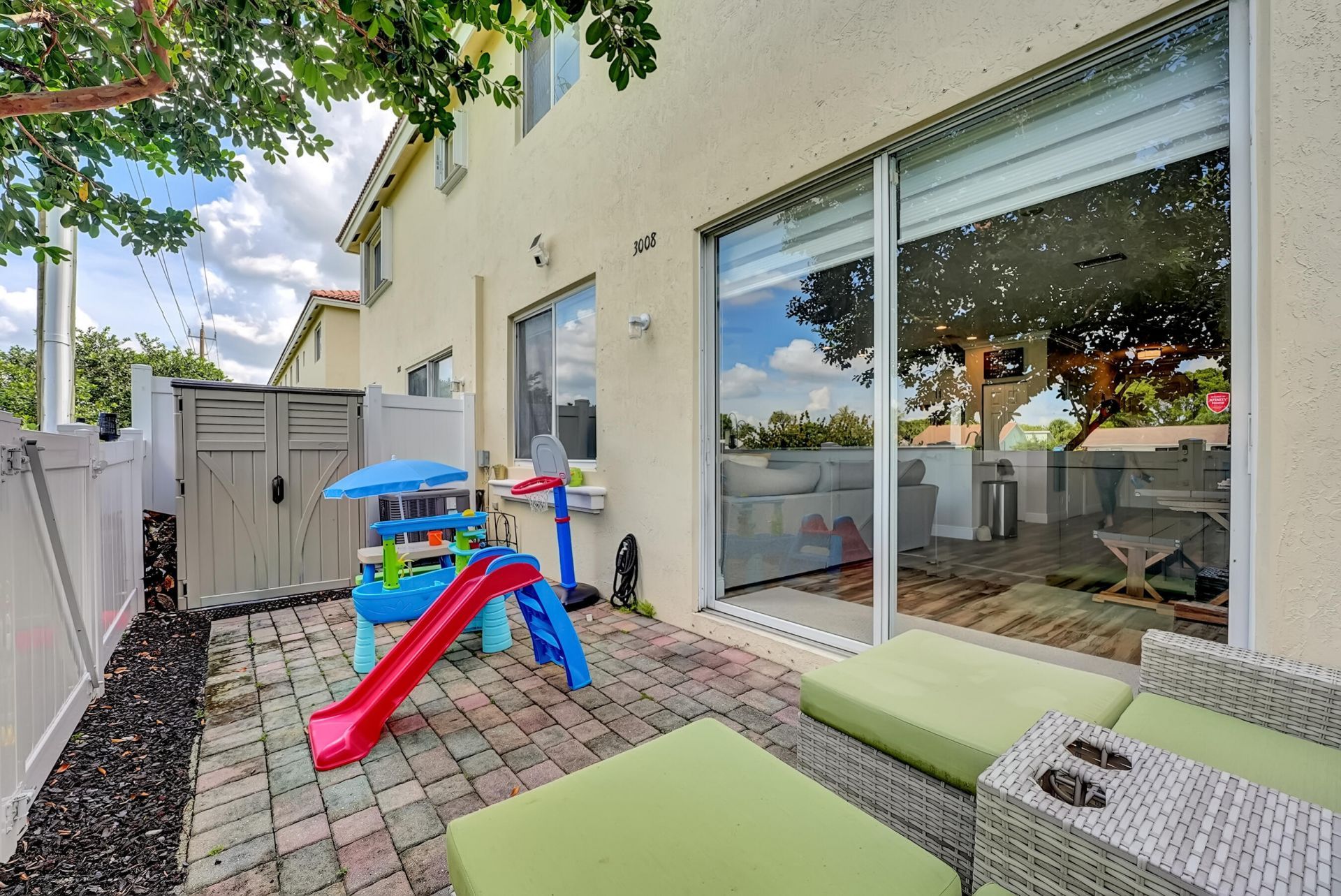 3008 N Evergreen Circle, Boynton Beach, FL 33426 Photo