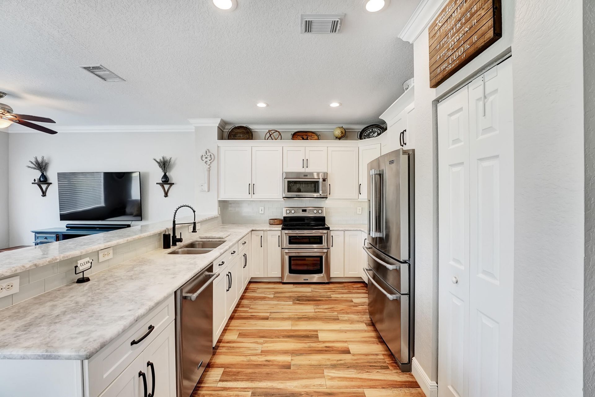 3008 N Evergreen Circle, Boynton Beach, FL 33426 Photo