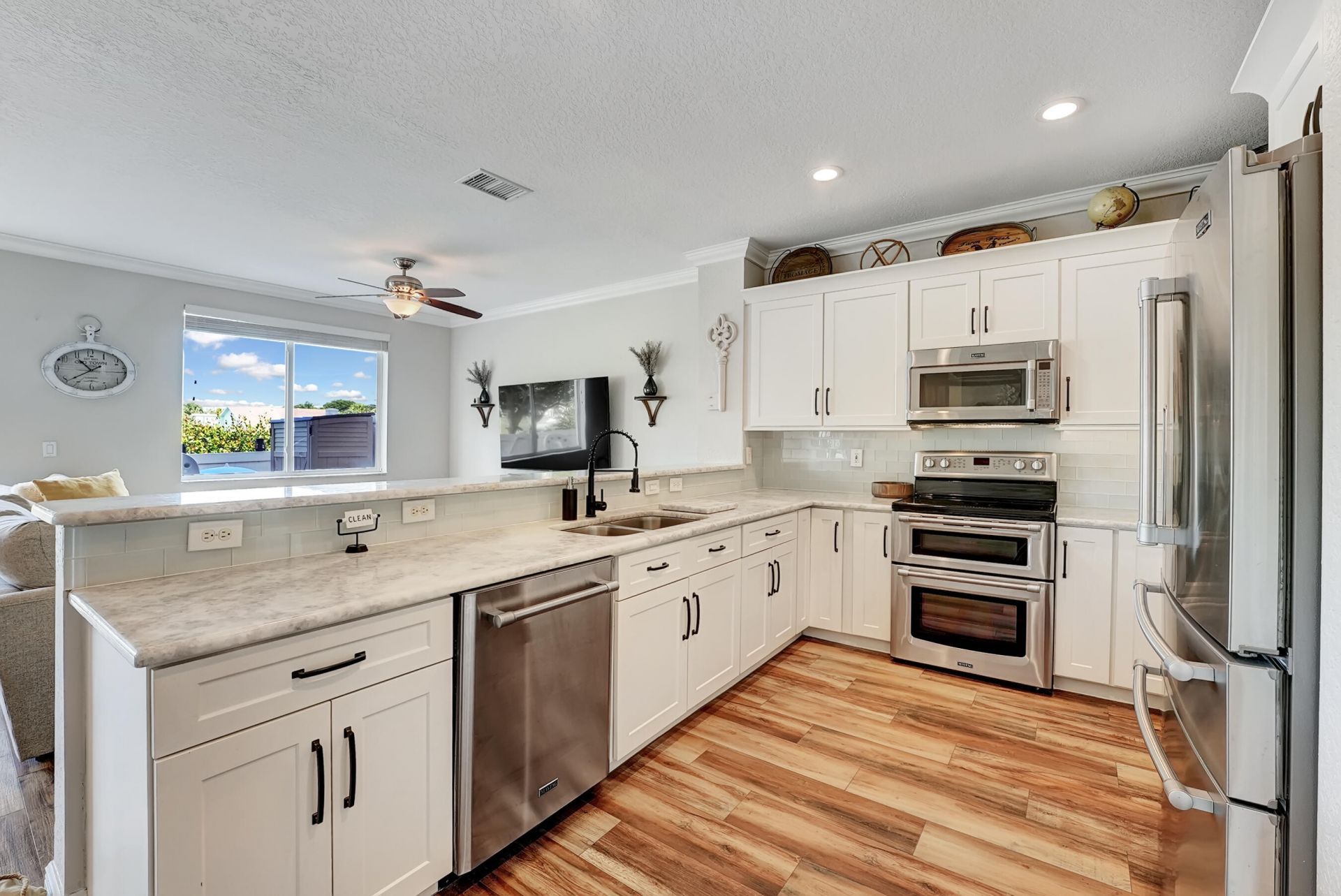 3008 N Evergreen Circle, Boynton Beach, FL 33426 Photo
