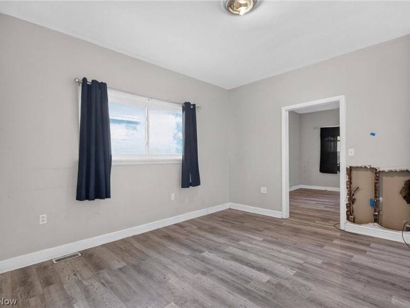 7115 Park Avenue, Cleveland, OH 44105 Photo 11