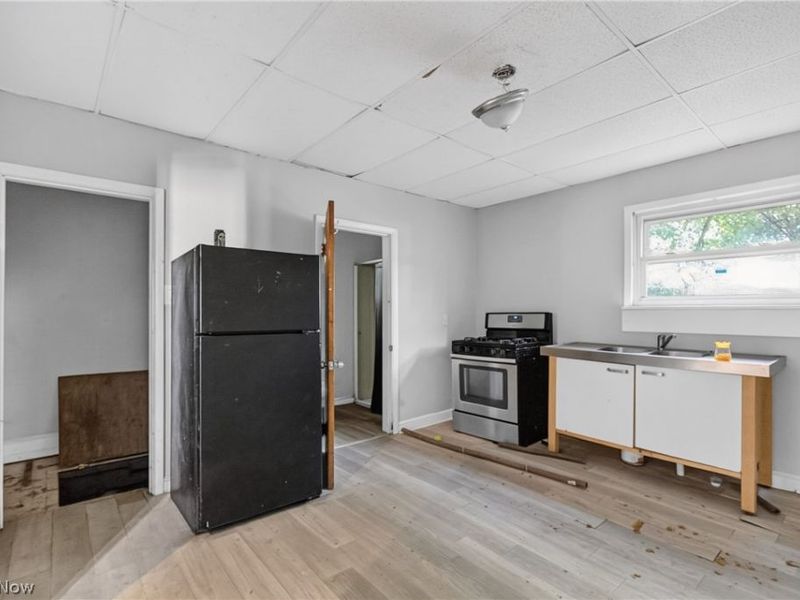 7115 Park Avenue, Cleveland, OH 44105 Photo 14