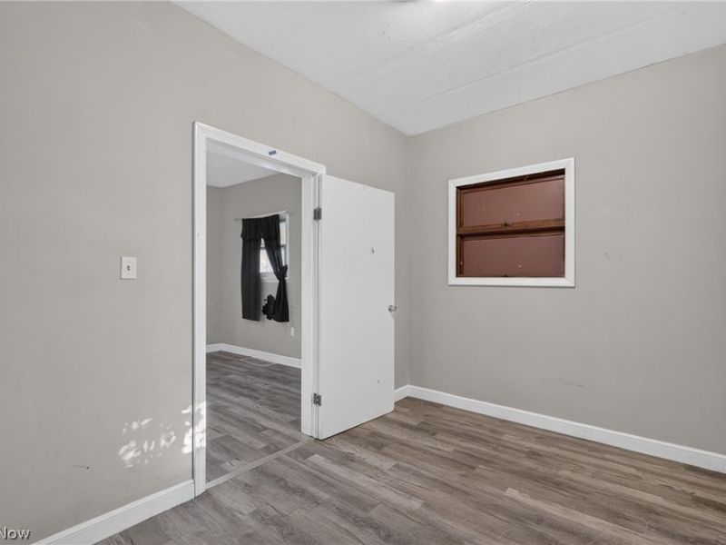 7115 Park Avenue, Cleveland, OH 44105 Photo 16