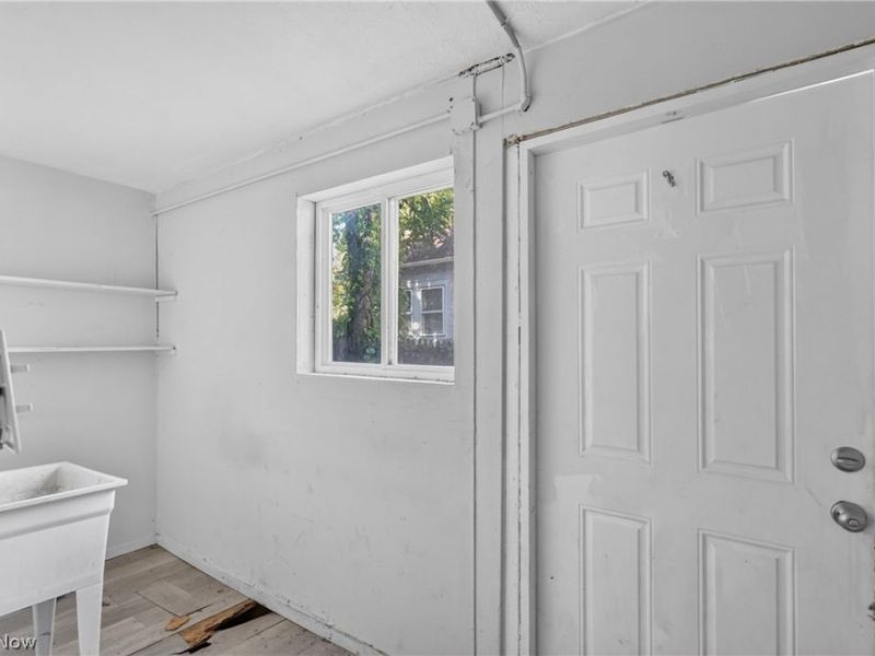 7115 Park Avenue, Cleveland, OH 44105 Photo 29