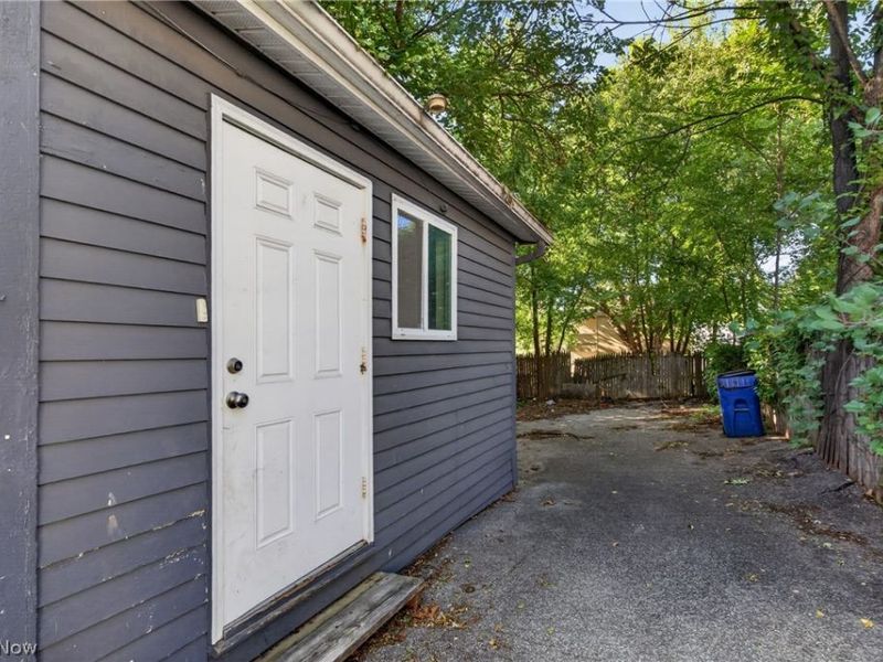 7115 Park Avenue, Cleveland, OH 44105 Photo 3