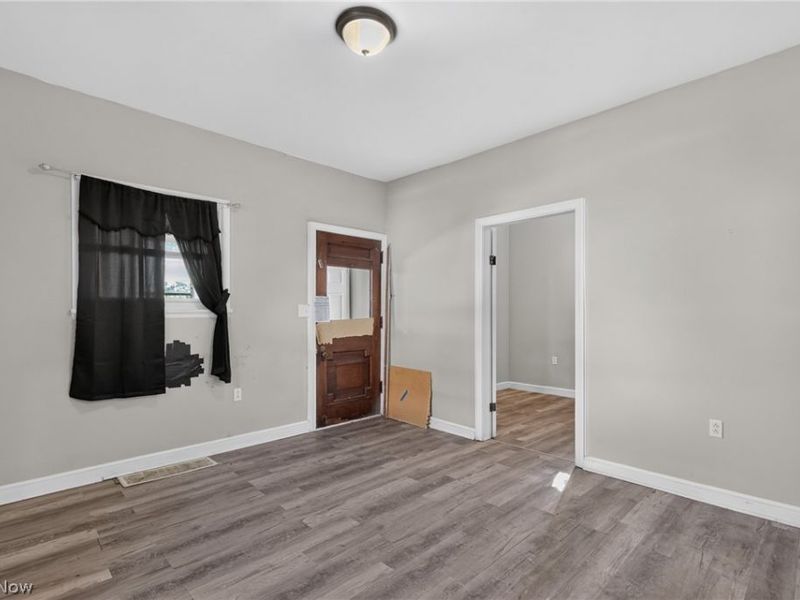 7115 Park Avenue, Cleveland, OH 44105 Photo 8